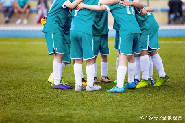伦纳德：关注猛龙新赛季，暂不回应争议